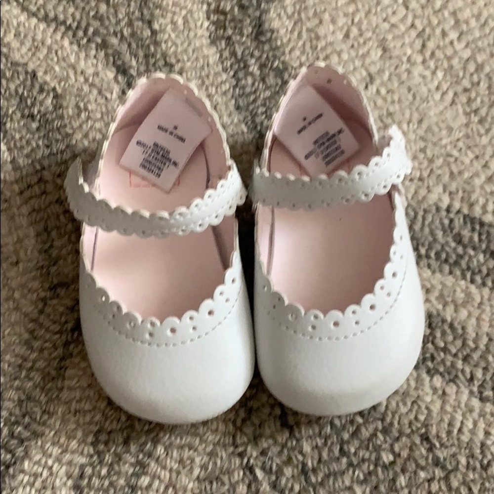 Janie and jack white shoes